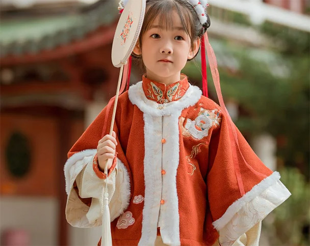爸爸和儿子名字有个字音一样可以吗(“懒惰”爸爸给儿子取名,姓和名各一笔,老师同学:简单好记) 爸爸和儿子名字有个字音一样可以吗(“懒惰”爸爸给儿子取名,姓和名各一笔,老师同学:简单好记)