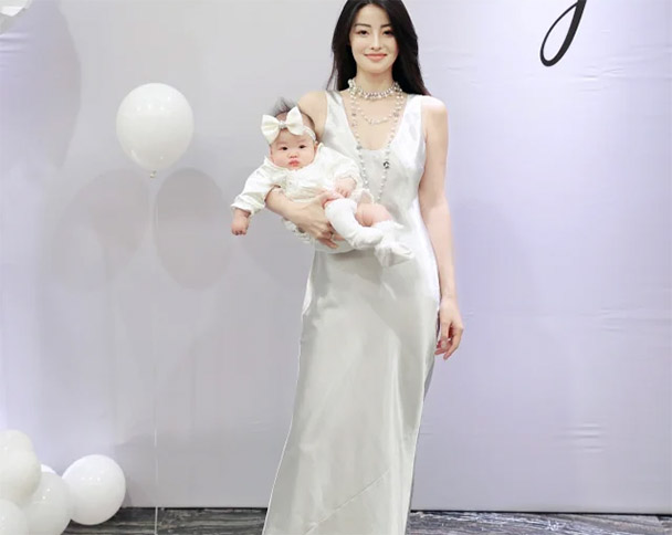 姓孟取什么名字小说(2023年兔宝宝起名取名:孟姓好听稀少的女孩名字大...) 姓孟取什么名字小说(2023年兔宝宝起名取名:孟姓好听稀少的女孩名字大...)