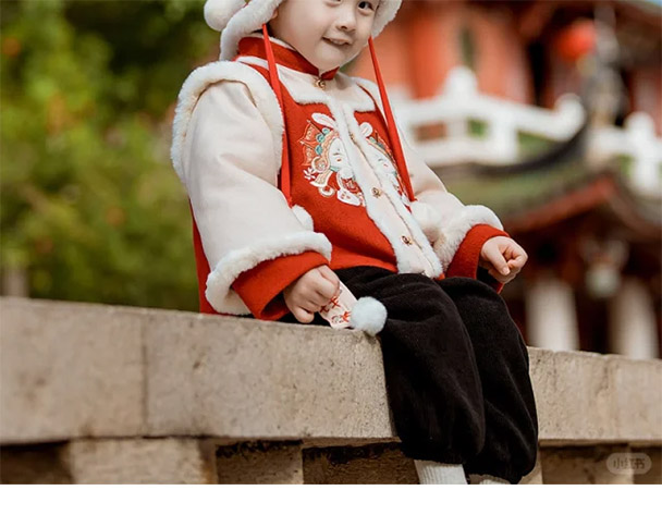 男孩子带云字辈的名字（男孩带云字拉风的名字）