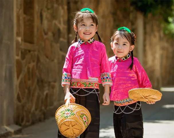 佛经给孩子取名字(《佛经》中一念诚心的男孩名,善向八方,令人为之动容) 佛经给孩子取名字(《佛经》中一念诚心的男孩名,善向八方,令人为之动容)