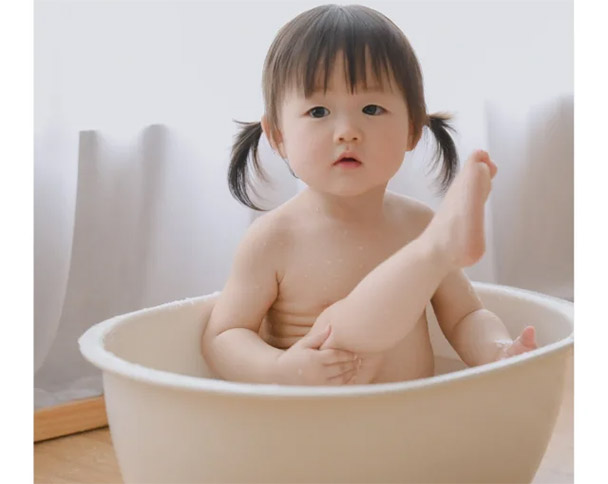 赌王孩子都是亲生的吗（赌王家的孩子们怎么起名字？）