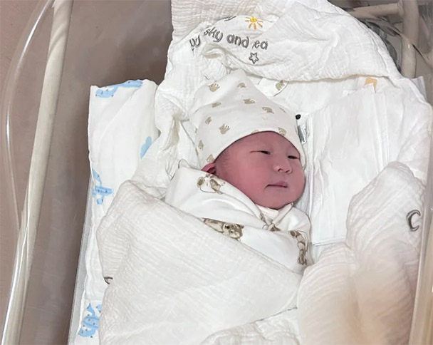 赌王孩子都是亲生的吗（赌王家的孩子们怎么起名字？）