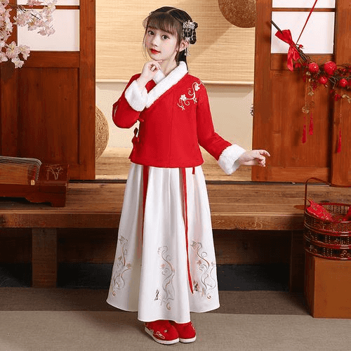 诗经中唯美的女生名带出处(240个诗经里空灵的女孩名:与初雪相遇,品味古风诗意的美名) 诗经中唯美的女生名带出处(240个诗经里空灵的女孩名:与初雪相遇,品味古风诗意的美名)