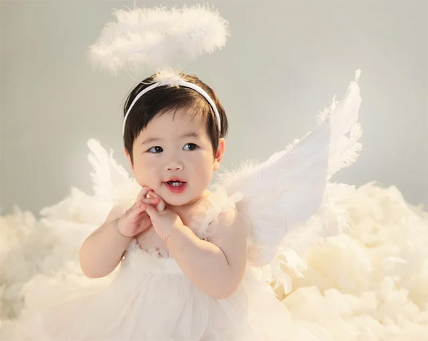 诗经中唯美的女生名带出处(240个诗经里空灵的女孩名:与初雪相遇,品味古风诗意的美名) 诗经中唯美的女生名带出处(240个诗经里空灵的女孩名:与初雪相遇,品味古风诗意的美名)
