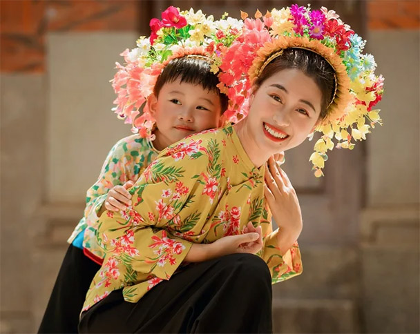 灰姑娘动画电影1950(灰姑娘最早动画,1935年上映,名为贝蒂波普,还是个大头公主) 灰姑娘动画电影1950(灰姑娘最早动画,1935年上映,名为贝蒂波普,还是个大头公主)