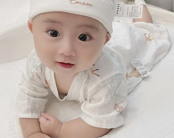 家有女孩怎么发朋友圈(家有女孩,怎样起名更让人觉得能量满满) 家有女孩怎么发朋友圈(家有女孩,怎样起名更让人觉得能量满满)